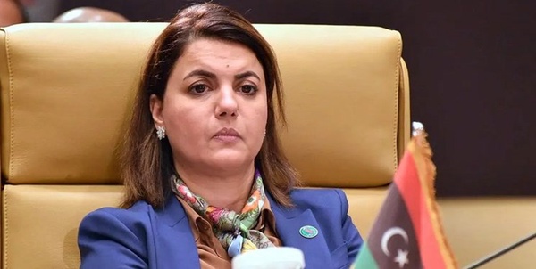 نجلا المنقوش