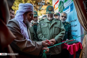  سردار پاکپور فرمانده نیروی زمینی سپاه در مراسم افتتاح 4150 پروژه عمرانی و محرومیت‌زدایی نیروی زمینی سپاه