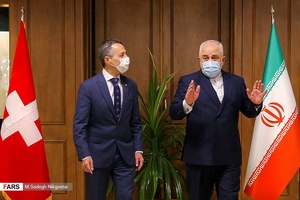 ایگنازیو کاسیس وزیر خارجه سوئیس و محمدجواد ظریف وزیر امور خارجه ایران