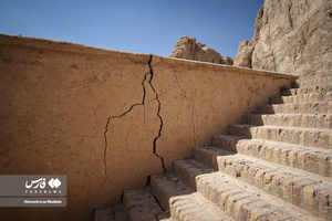 آسیب جدی به «بنای تاریخی نقش رستم»