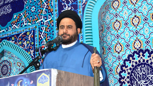 امام‌جمعه گچساران گفت: حماسه نهم دی نماد بصیرت، ولایت‌مداری و اقتدار ملت ایران بوده که باتکیه‌بر رهبری الهی و بصیرت دینی در برابر فتنه‌ها و جنگ‌های ترکیبی دشمن بااقتدار ایستاده است.