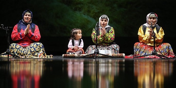 فستیوال آینه دار