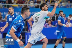 دیدار تیم‌های ملی هندبال ایران و کویت در مسابقات هندبال بازی‌های آسيايی هانگژو