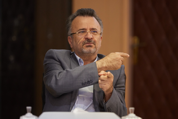 محمدرضا داورزنی