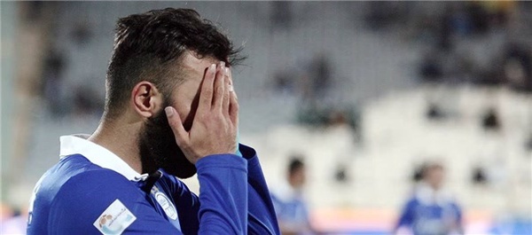 ناراحتی استقلال