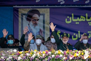  سردار سرلشکر حسین سلامی فرمانده کل سپاه پاسداران انقلاب اسلامی در پایان اجتماع بزرگ سپاهیان محمد رسول الله(ص)