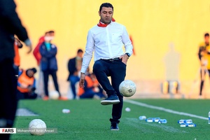 وحید فاضلی سرمربی تیم فوتبال نساجی مازندران
