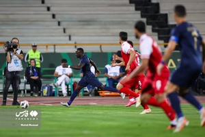 دیدار تیم‌های فوتبال پرسپولیس و النصر عربستان