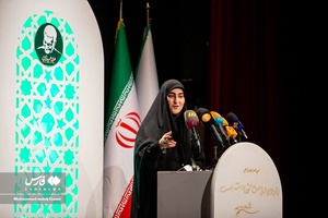 سخنرانی زینب سلیمانی در همایش هماهنگی دومین سالگرد شهادت حاج قاسم سلیمانی