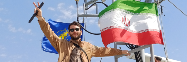 تصویر سربرگ نمایه‌ی ‌علی آقائیان‌