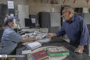 پیگیری سفارش دهنده از سید جلیل سقایت برای آماده بودن سنگ قبر