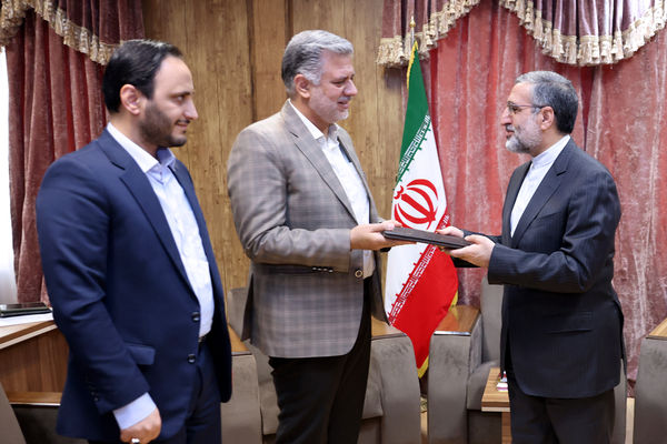 شهرام وثوقی‌راد