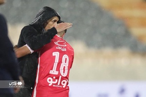 گزارش تصویری از برد پرگل پرسپولیس مقابل ویستا توربین