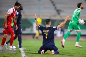 دیدار تیم‌های فوتبال پرسپولیس و النصر عربستان