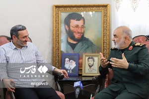 دیدار سردار سرلشکر حسین سلامی فرمانده کل سپاه  با خانواده سردار شهید محمد بروجردی