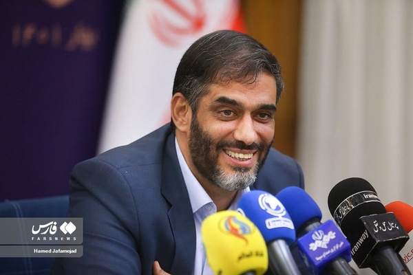 سعید محمد مشاور رئیس جمهور و دبیرشورایعالی مناطق آزاد تجاری-صنعتی و ویژه اقتصادی 