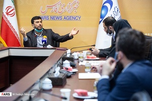 پاسخگویی حسین مدرس خیابانی سرپرست وزارت صمت به سوالات خبرنگاران 