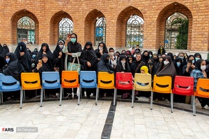 عزاداری مردم شهر دلند در حاشیه مراسم تدفین
