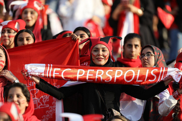 هوادار پرسپولیس ، هوادار خانم پرسپولیس ، بانوان پرسپولیس