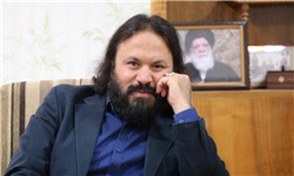 کوروش زارعی