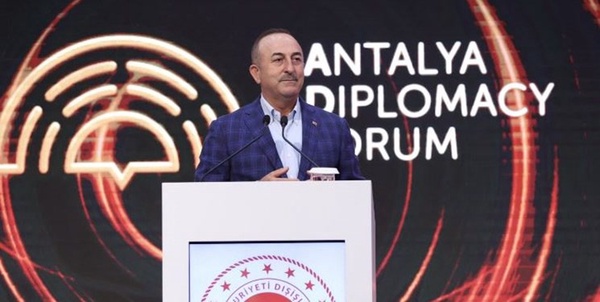 مولود چاووش اوغلو وزیر خارجه ترکیه