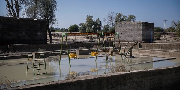سیل