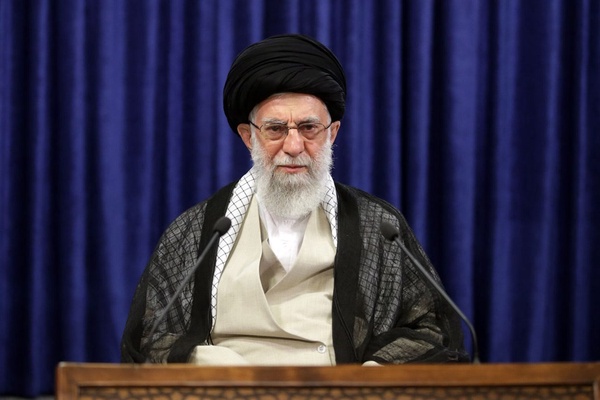 رهبر انقلاب