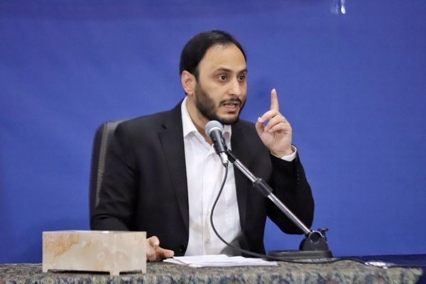 بهادری جهرمی سخنگوی دولت