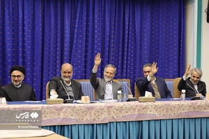 نشست «رئیس جمهور»  با ۵۰ چهره سیاسی