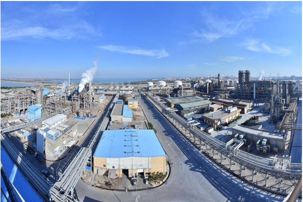 کارخانه ، پتروشیمی،‌ پالایشگاه