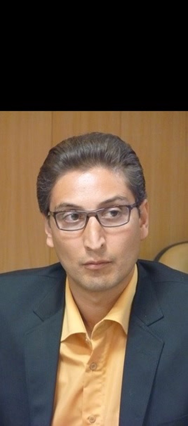 عابد حقدادی مربی تیم کوهنوردی سرعتی استان مرکزی
