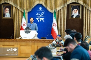 اولین نشست خبری علی بهادری جهرمی سخنگوی دولت در سال ۱۴۰۱