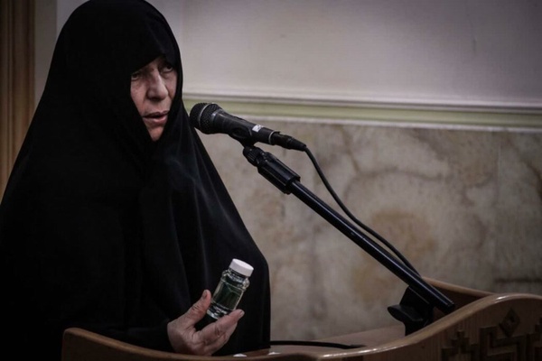 مادر شهید معماریان