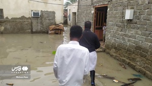 سیلاب به خانه‌های مردم کنارک خسارت وارد کرد