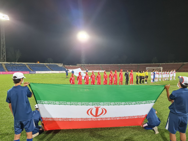 فوتبال بانوان