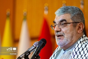 سخنرانی سردار رحیم نوعی اقدم فرمانده جبهه مقاومت و دوران دفاع مقدس در مراسم گرامیداشت روز دانشجو در دانشگاه امام حسین(ع)