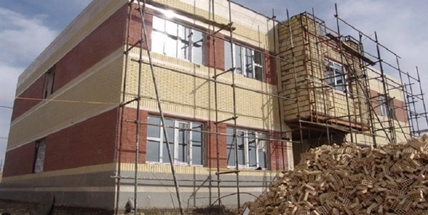 ساخت مدرسه