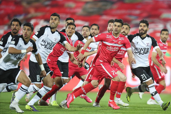 پرسپولیس و هوادار، هوادار و پرسپولیس