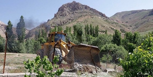 آزادسازی بستررودخانه دره چای دررباط کریم