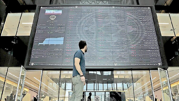 بورس در مه؛ سقوط آرام زیر سایه خاموشی خریداران