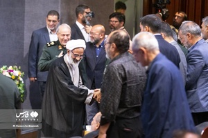 حضور حجت الاسلام حاجی صادقی نماینده ولی فقیه در سپاه پاسداران در مراسم تجلیل از فرماندهان راوی تاریخ شفاهی دفاع مقدس