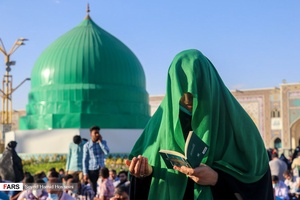 گزارش تصویری| مراسم دعای عرفه حسینی در حرم مطهر رضوی