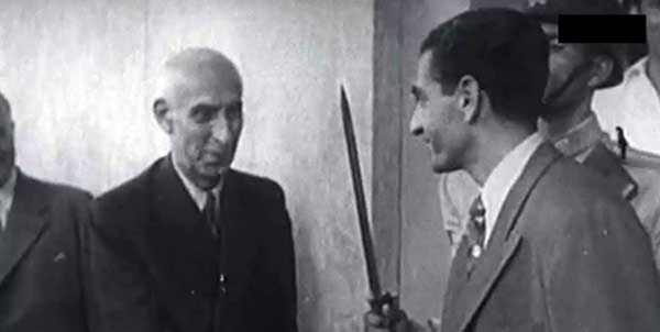 مصدق و شاه