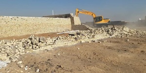 زمین خواری