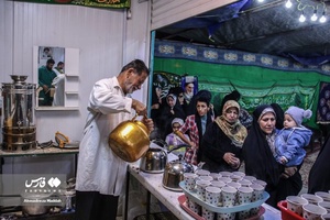 افطار ساده آسمانی در خیمه گاه امام زمان(عج) شیراز 