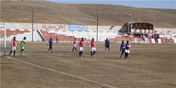 فوتبال بانوان ازنا