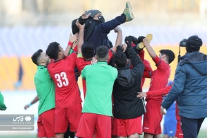 گزارش تصویری از برد پرسپولیس مقابل استقلال در دربی امیدها