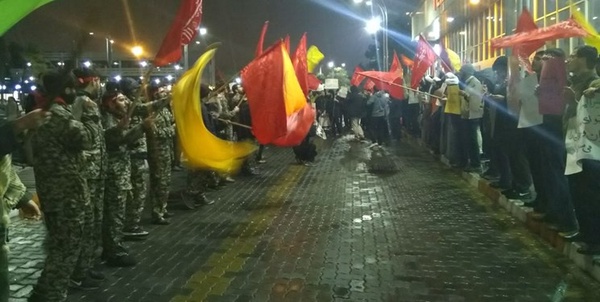 تحصن فرودگاه