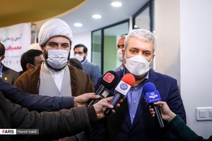 سورنا ستاری معاون علمی رئیس جمهور در جمع خبرنگاران در مراسم رونمایی از سبد محصولات زندگی تبیان