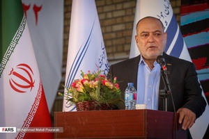 سخنرانی کاپیتان زنگنه رئیس سازمان هواپیمایی کشوری ایران  در مراسم رونمایی از اورهال هلیکوپتر در شرکت هلیکوپتری ایران